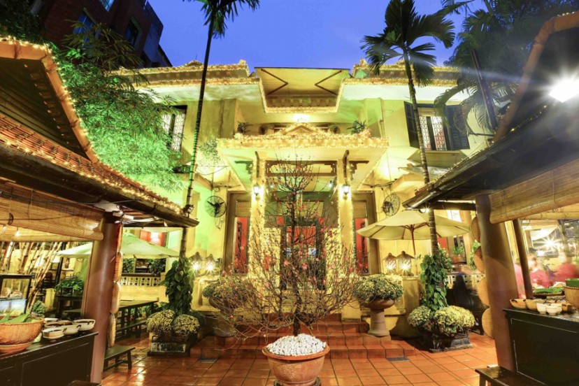 Quan An Ngon Hanoi Restaurant (Variety Of Vietnamese Traditional Dishes Foods) Quan An Ngon Hanoi Restaurant (Variety Of Vietnamese Traditional Dishes Foods)